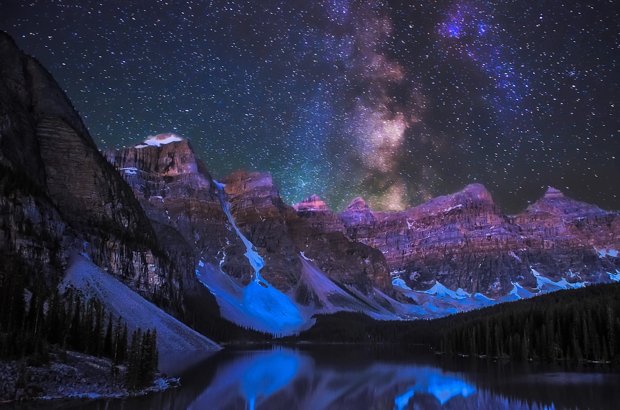 Minuit, Milkyway and Moraine by Atanu Bandyopadhyay on 500px.com