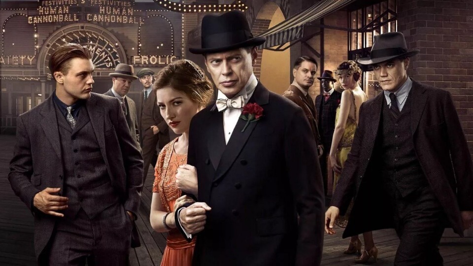 40 самых. Подпольная Империя / Boardwalk Empire. Гангстеры подпольная Империя. Подпольная Империя сериал Постер. Алекса Палладино подпольная Империя.